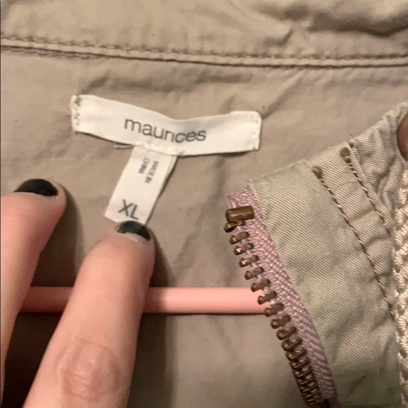 Jacket - Picture 3 of 4